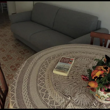 Apartment Domus Vacanze - Qui Staremo Bene *